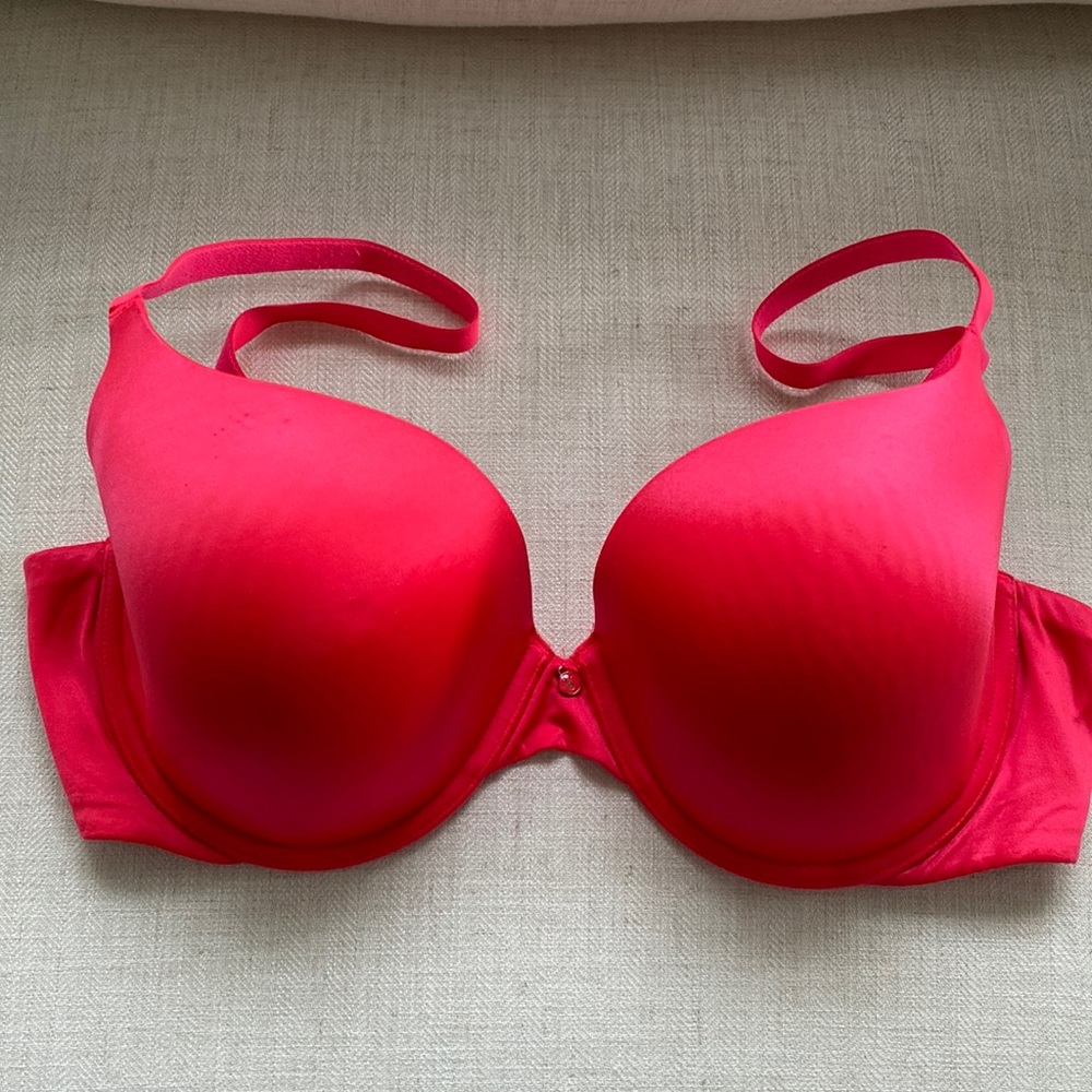 Victoria’s Secret Bra 36DD